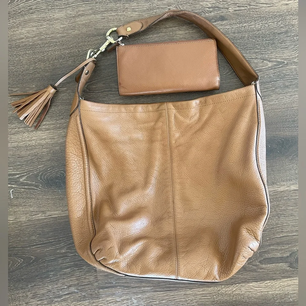 Coach Avery Tan Leather Shoulder Bag and Wallet Set